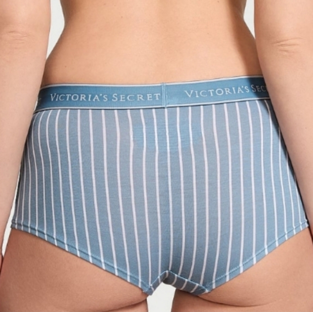 Victoria's Secret Blue Striped Boyshort Panty - Picture 2 of 6